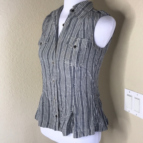 TORY BURCH Sleeveless Monogramed Button Blouse 2 - Picture 1 of 8